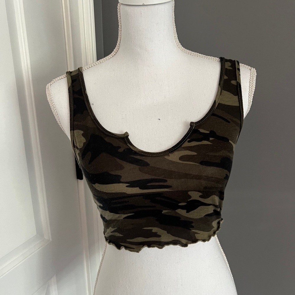 shein came crop top size medium